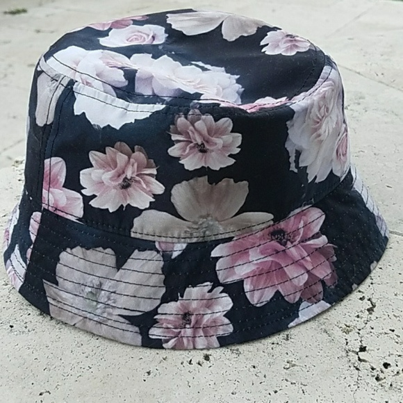 primitive bucket hat